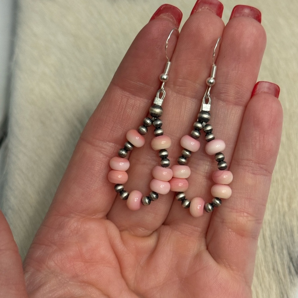 Native American Sterling Silver Navajo Pearl Pink Conch Hoop Dangle Earrings